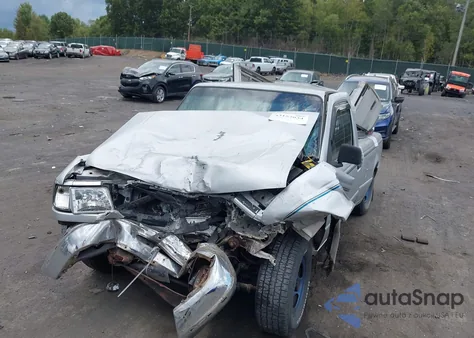 1994 Ford Ranger z USA, uszkodzony, nr VIN 1FTCR10A4RTA80724